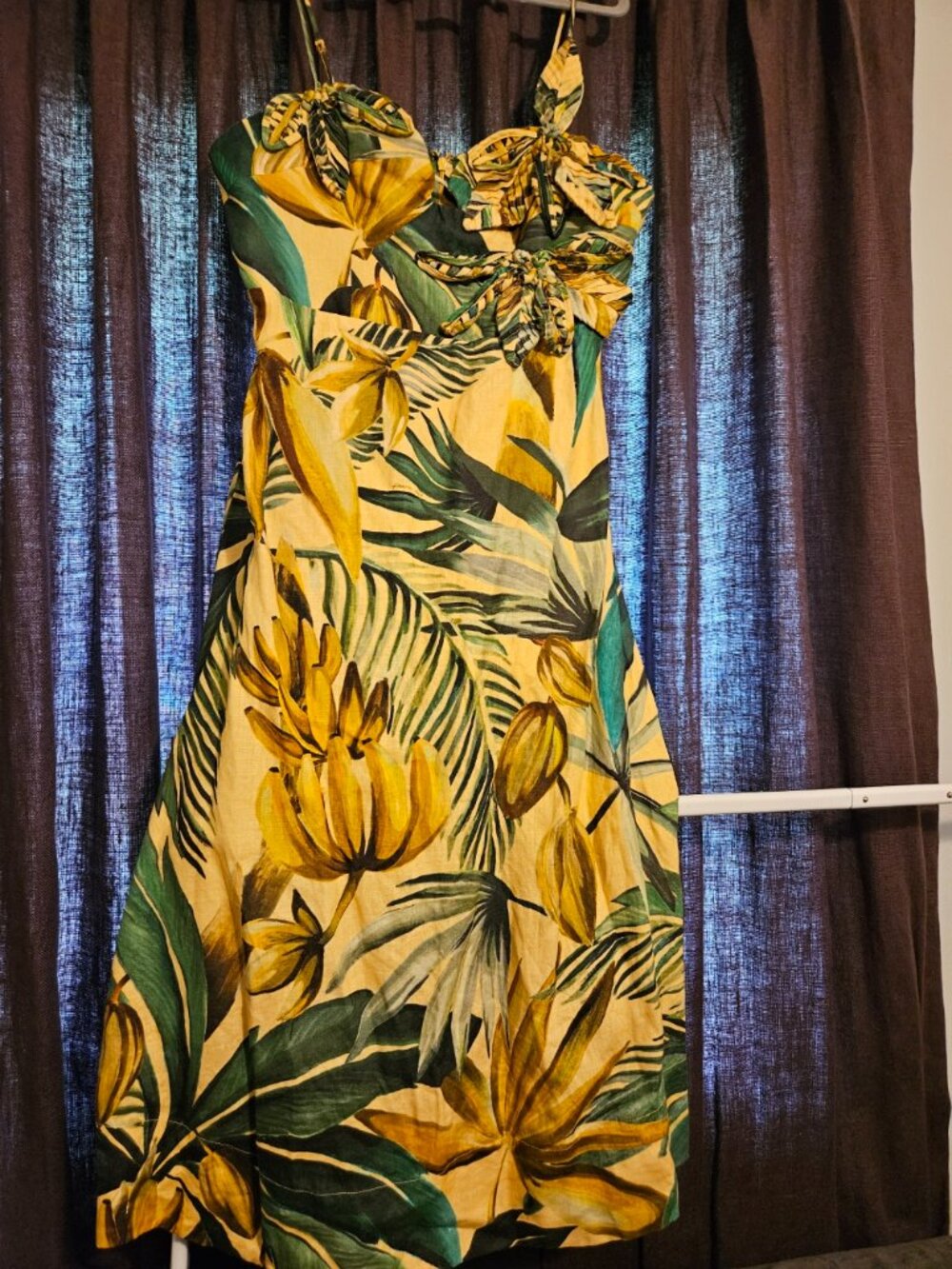 Yellow Bananart 3D Bodice Midi Dress - Picture 3 of 9